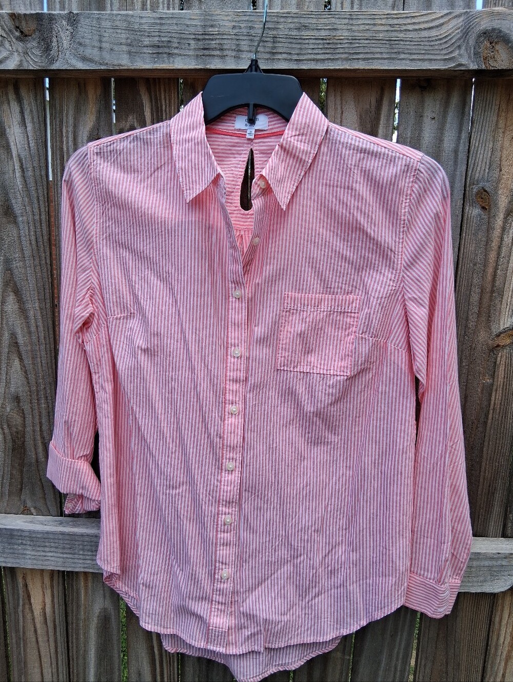 Crown & Ivy Pink Striped Button-Down Shirt